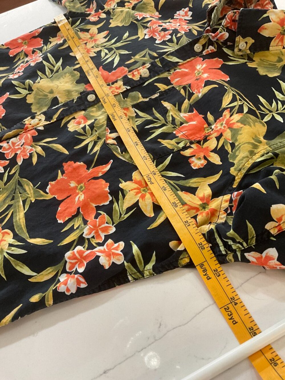 American Eagle Men’s M Seriously Soft Floral Button Down Shirt - Picture 5 of 6